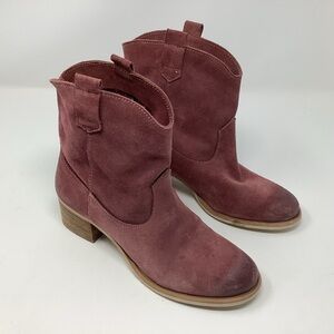 Sundance Dark Pink Leann Suede Boots Size 6